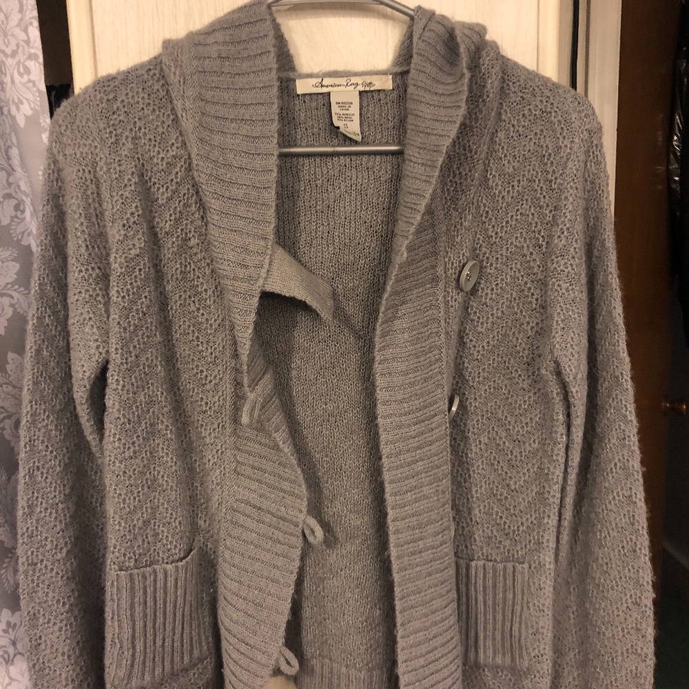 American Rag Sweater - Picture 2 of 6
